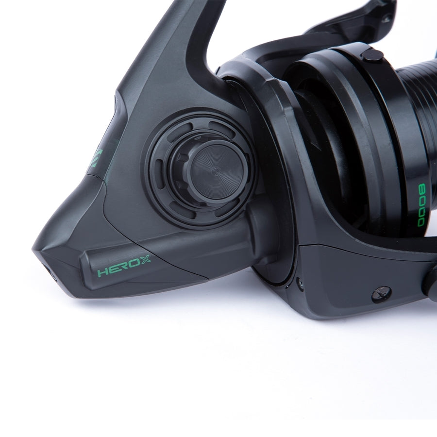 Sonik HeroX 8000 Carp Reel