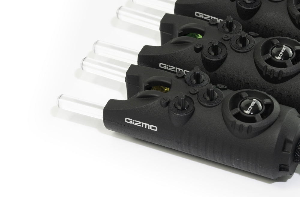 Sonik Gizmo Alarm & Reciver Set + Bivvy Lamp